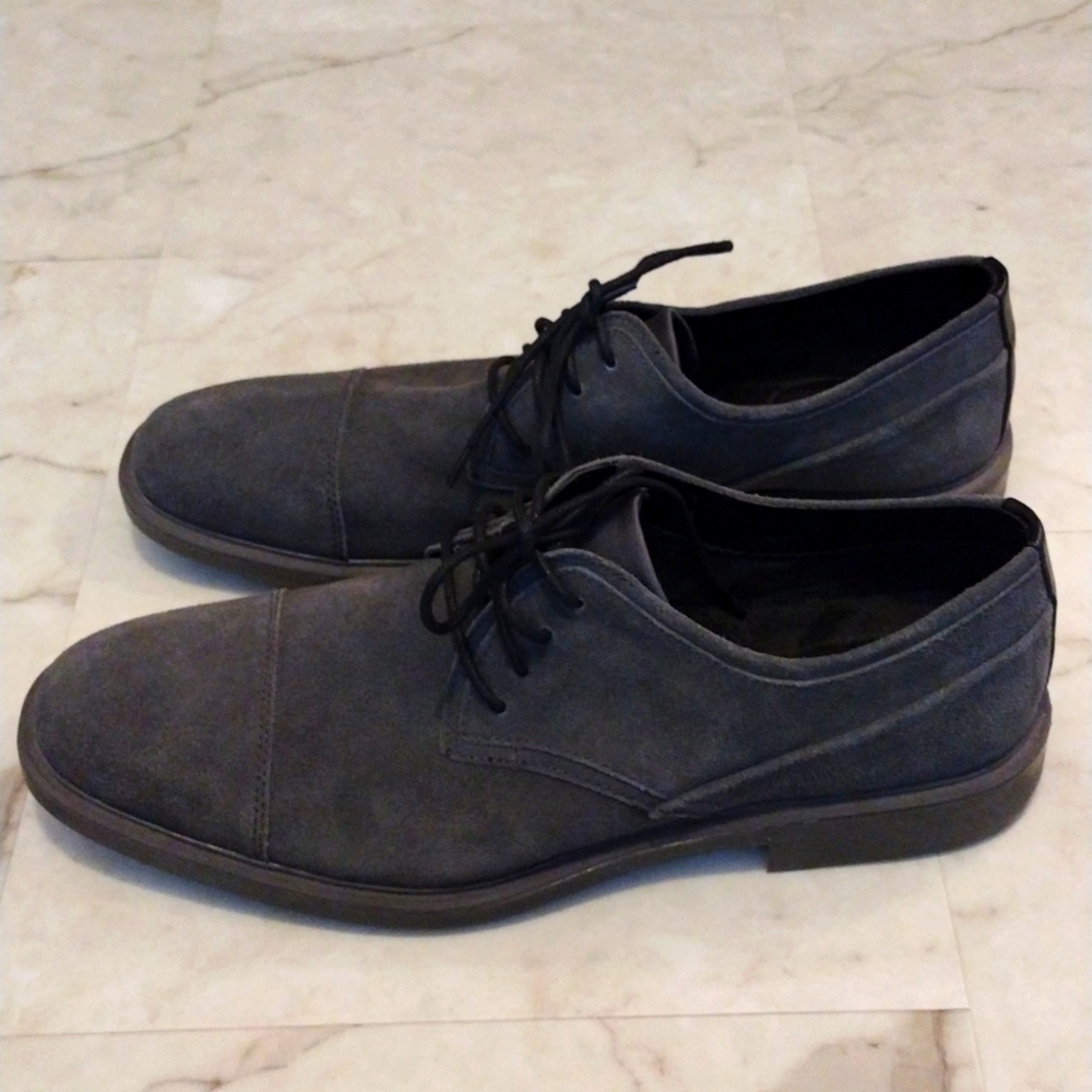 Calvin Klein casual dress shoes.